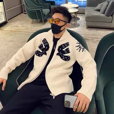 Cardigan én