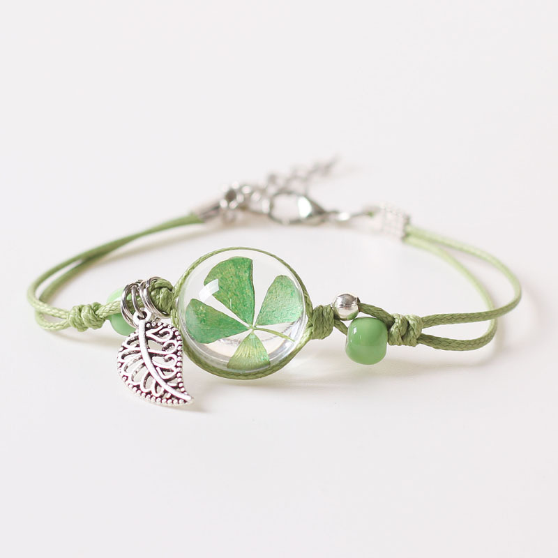 LT10 - Lắc tay cỏ 4 lá dây dù xanh lá