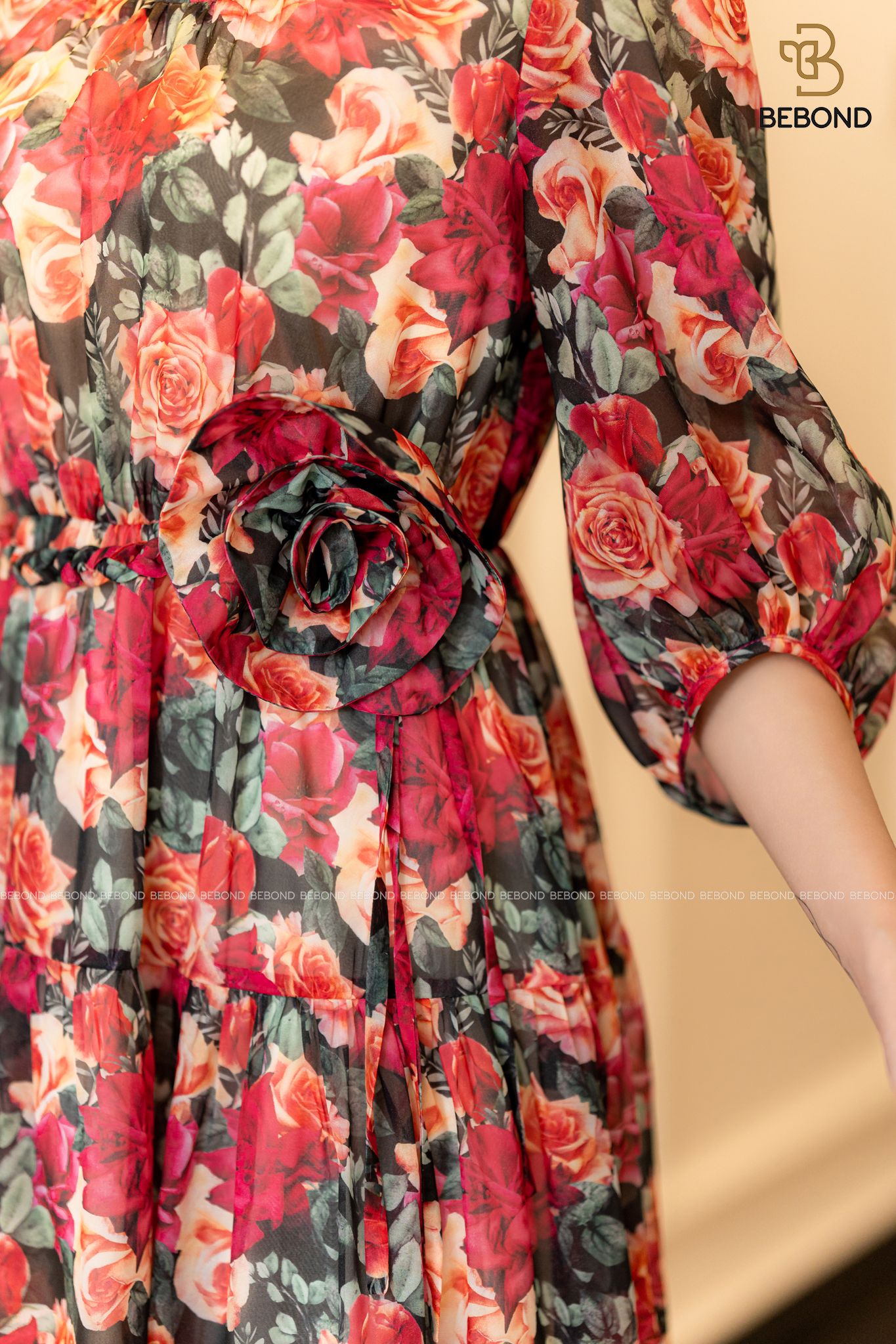 Đầm xòe tơ óng in hoa 3D - Hoa Hồng Đỏ - Stella Dress