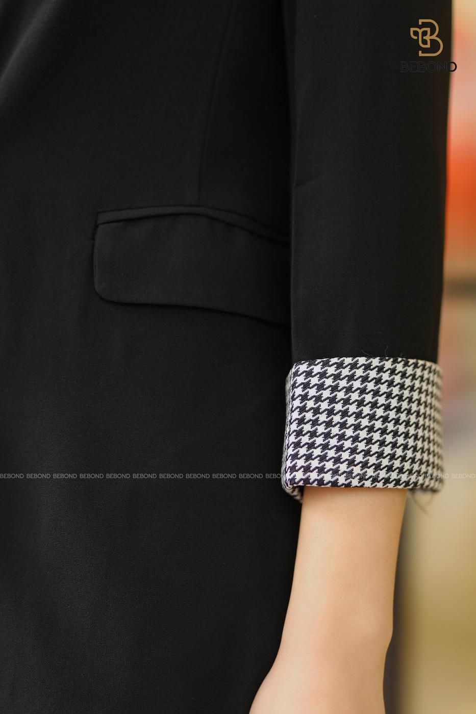 ÁO BLAZER MÀU ĐEN- NEVYS