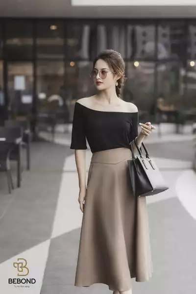 Chân váy xòe dài màu be nhạt - Salise Skirt