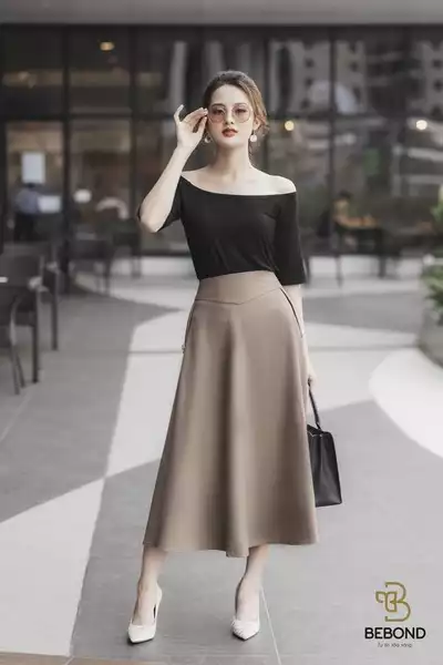 Chân váy xòe dài màu be nhạt - Salise Skirt