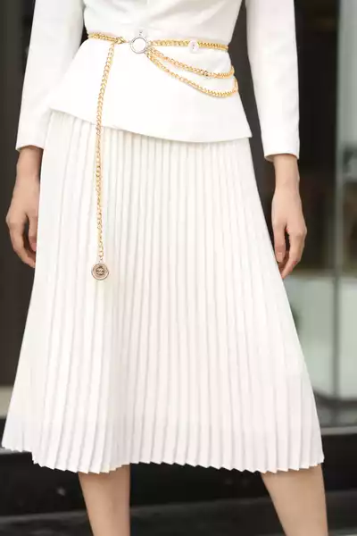 Chân váy dập ly MÀU TRẮNG- MARILA SKIRT