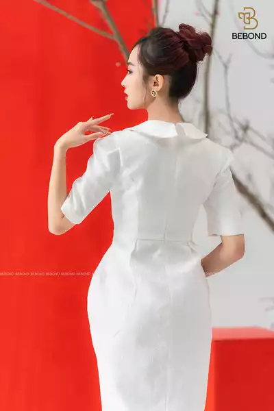 Đầm gấm TRẰNG cúc vàng - Kalia Dress